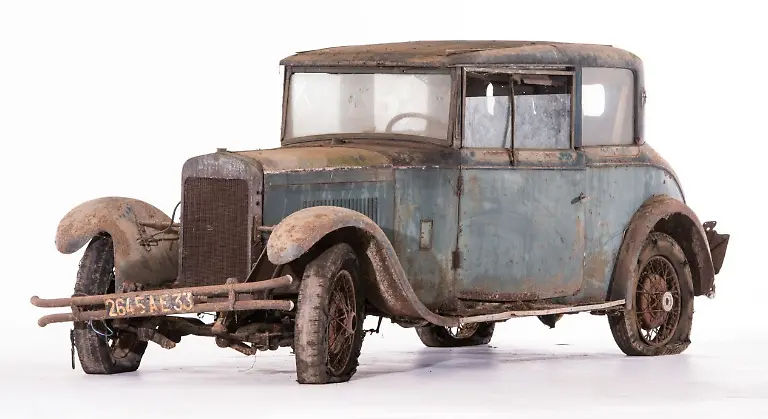 1930-Aries-Type-CC4S-coach