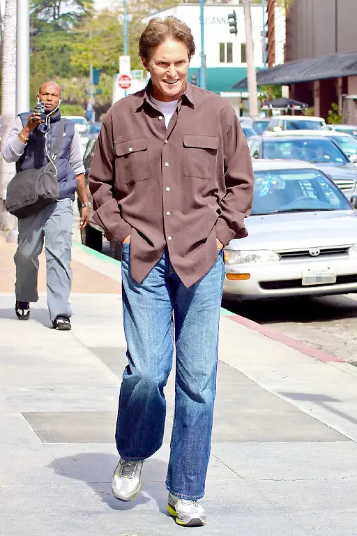 6466015121-6e21a8bfb3-b