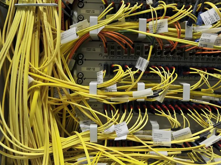 Auf-Dauer-aber-muss-ein-Konsens-her-wohin-der-Weg-in-die-Informationsgesellschaft-fuehren-soll