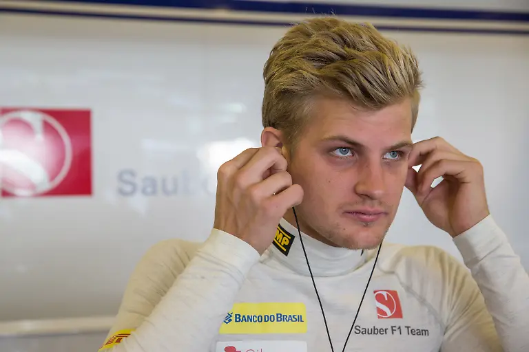 d-reinhard-uae-15-1494