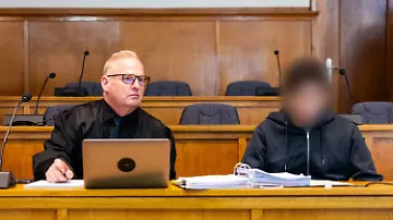 585071549