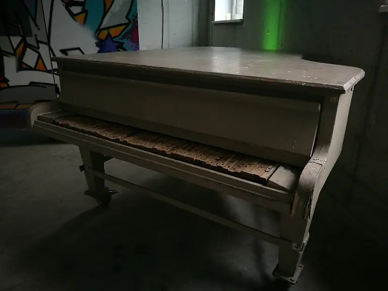 img-20160412-135325-25835543314-o