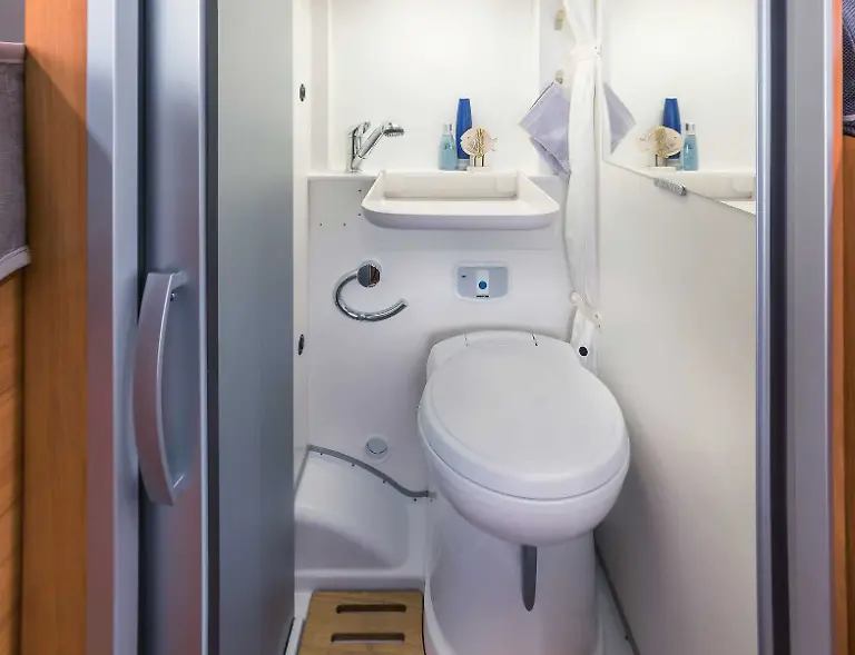 HY16-HV314-I-Bad-Santorin-2