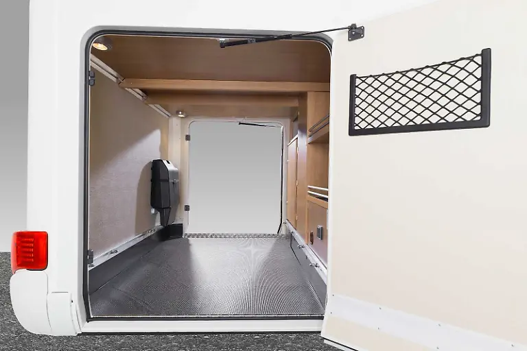 HY14-EXT588-I-Garage-Tobago-01