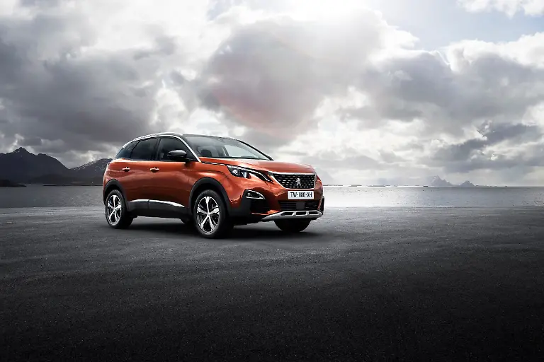 PEUGEOT-3008-1605PC-001