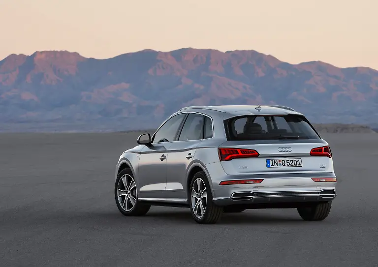 Audi-Q5-2017-7