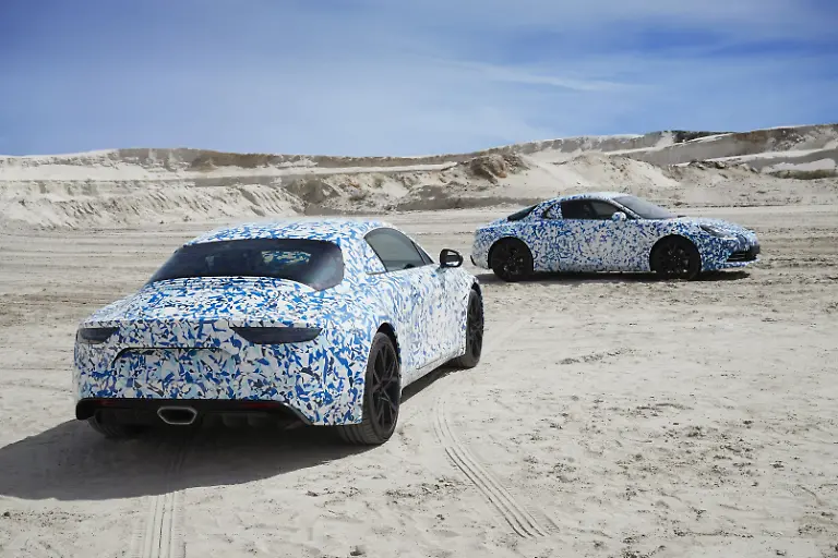 Renault-Alpine-Erlkoenig