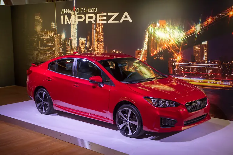 2017-subaru-impreza-01