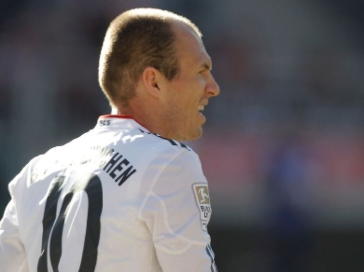 Robben hatte sich nicht im Griff und fehlt nun in den nächsten wichtigen Spielen.
