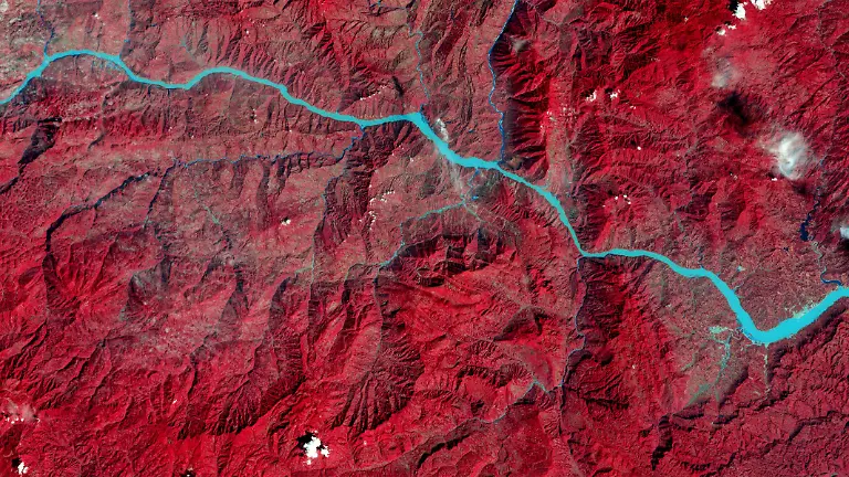 Three-Gorges-Dam-LT5-09241993-md