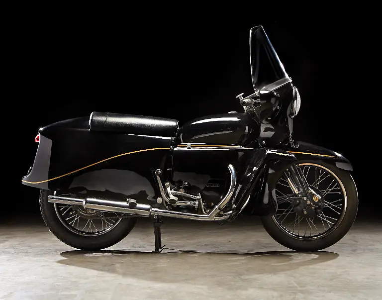 Los-237-Vincent-SeriesB-BlackKnight-1955