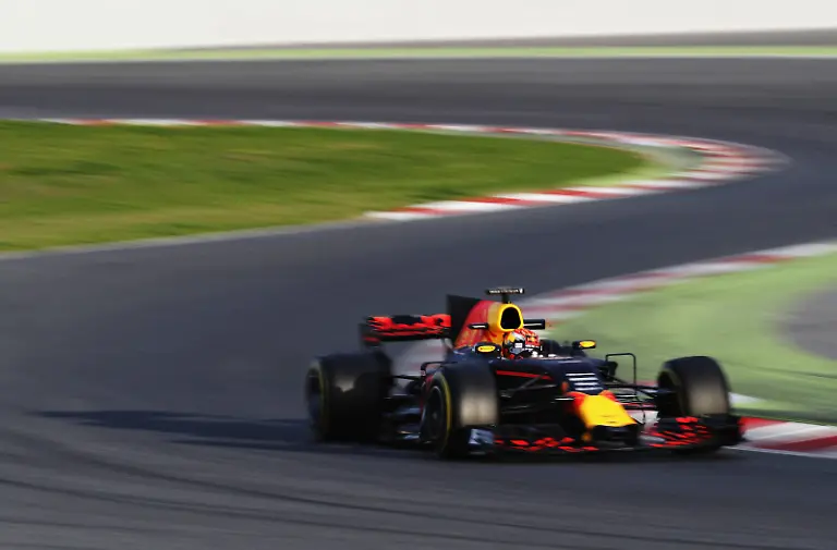 P-20170228-01448-News