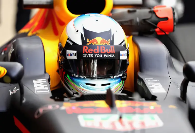 P-20170301-00373-News