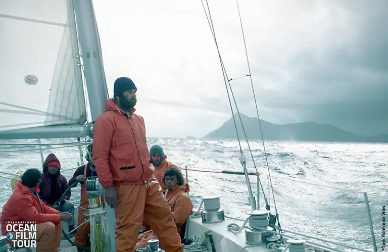 Weekendsailor-deVries-III-027-watermark