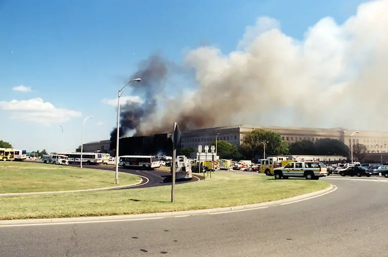 9-11-Pentagon-Exterior-09