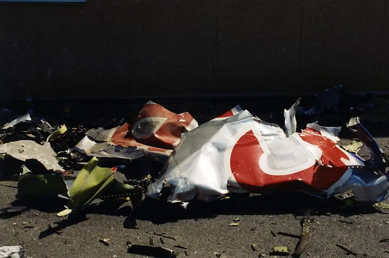9-11-Pentagon-Debris