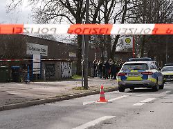 Hamburg & Schleswig-Holstein: Nach Messerangriff an Schule: 15-Jähriger in U-Haft