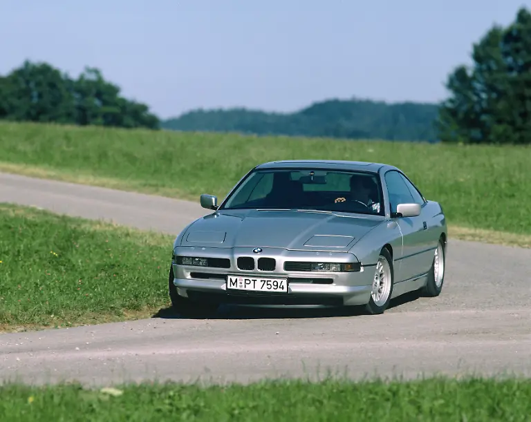 P90152312-highRes-bmw-850i-1990-06-201