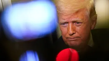 2026-03-30T011836Z_1595991917_RC2PEKA7T5CK_RTRMADP_3_USA-TRUMP