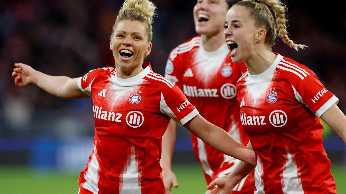 Soccer-Football-UEFA-Women-s-Champions-League-Quarter-Finals-Second-Leg-Bayern-Munich-v-Manchester-United-Allianz-Arena-Munich-Germany-April-1-2026-Bayern-Munich-s-Linda-Dallmann-celebrates-scoring-their-second-goal-with-Bayern-Munich-s-Giulia-Gwinn-REUTERS-Michaela-Stache-TPX-IMAGES-OF-THE-DAY