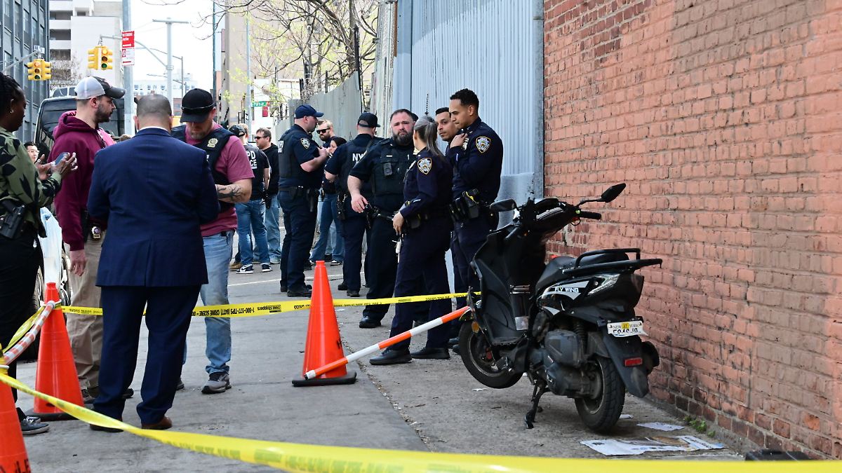 Zufallsopfer im Kinderwagen: Querschläger tötet Baby in New York