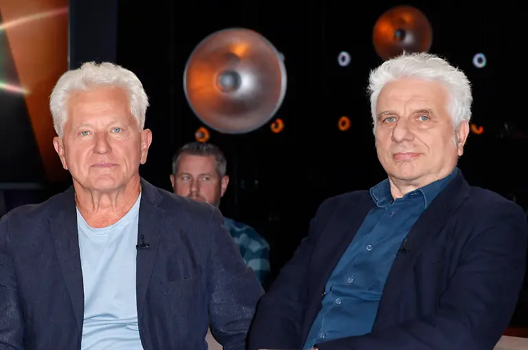 Miroslav-Nemec-und-Udo-Wachtveitl-bei-der-Aufzeichnung-der-NDR-Talk-Show-im-NDR-Fernsehstudio-Lokstedt-Hamburg-26-09