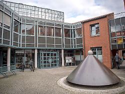 Niedersachsen & Bremen: Dank KI: Stade bietet Telefonservice rund um die Uhr