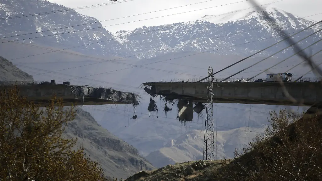 Bridge-damaged-in-repeated-strikes-near-Tehran-KARAJ-IRAN-APRIL-03-Significant-sections-of-the-B1-Bridge-are-seen-destroyed-after-an-airstrike-attributed-to-the-United-States-and-Israel-targeted-the-site-near-Tehran-in-Karaj-Iran-on-April-03-2026-Fatemeh-Bahrami-Anadolu-Tehran-Iran-Editorial-use-only-Please-get-in-touch-for-any-other-usage