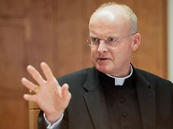 Nordrhein-Westfalen: Bischof sieht illiberale Demokratien auf dem Vormarsch