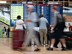 Berlin & Brandenburg: Osterverkehr am BER und bei der Bahn: Keine Probleme