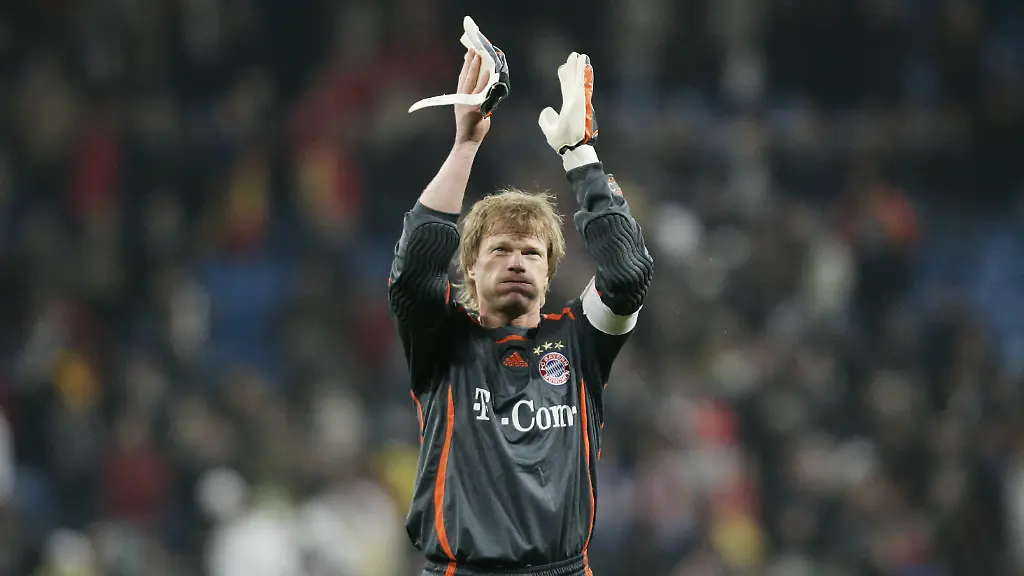 Munich-s-goalkeeper-Oliver-Kahn-reacts-after-the-Champions-League-first-knockout-first-leg-soccer-match-between-Real-Madrid-and-FC-Bayern-Munich-in-the-Santiago-Bernabeu-stadium-in-Madrid-Spain-on-Tuesday-Feb-21-2007