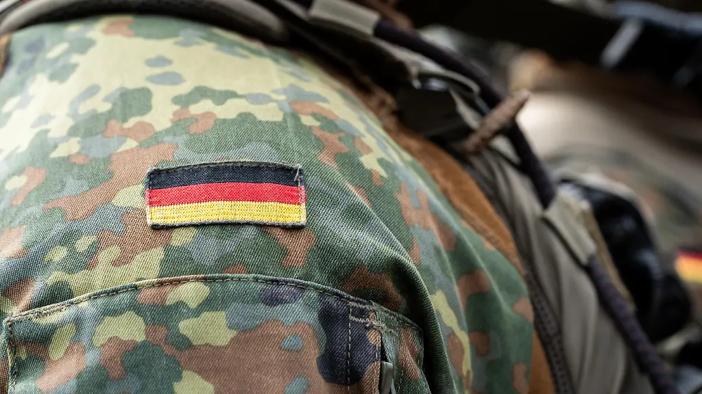 GETEX-2026-Gemeinsame-Terrorabwehruebung-von-Bayerischer-Polizei-und-Bundeswehr-in-Dachau-Es-trainieren-rund-300-Einsatzkraefte-die-Abwehr-komplexer-Sabotage-und-Anschlagsszenarien-in-einem-Dynamic-Display