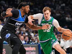 „Es hat Spaß gemacht“: Teenager schreibt NBA-Geschichte und folgt Michael Jordan