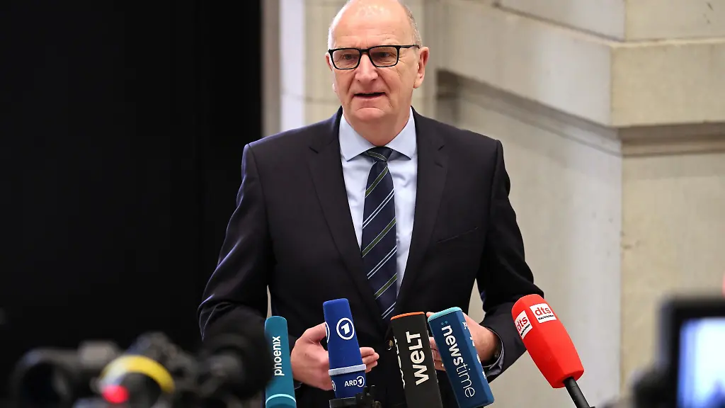 Dietmar-Woidke-will-erneuerbare-Energie-aus-Brandenburg-auch-staerker-in-Brandenburg-nutzen