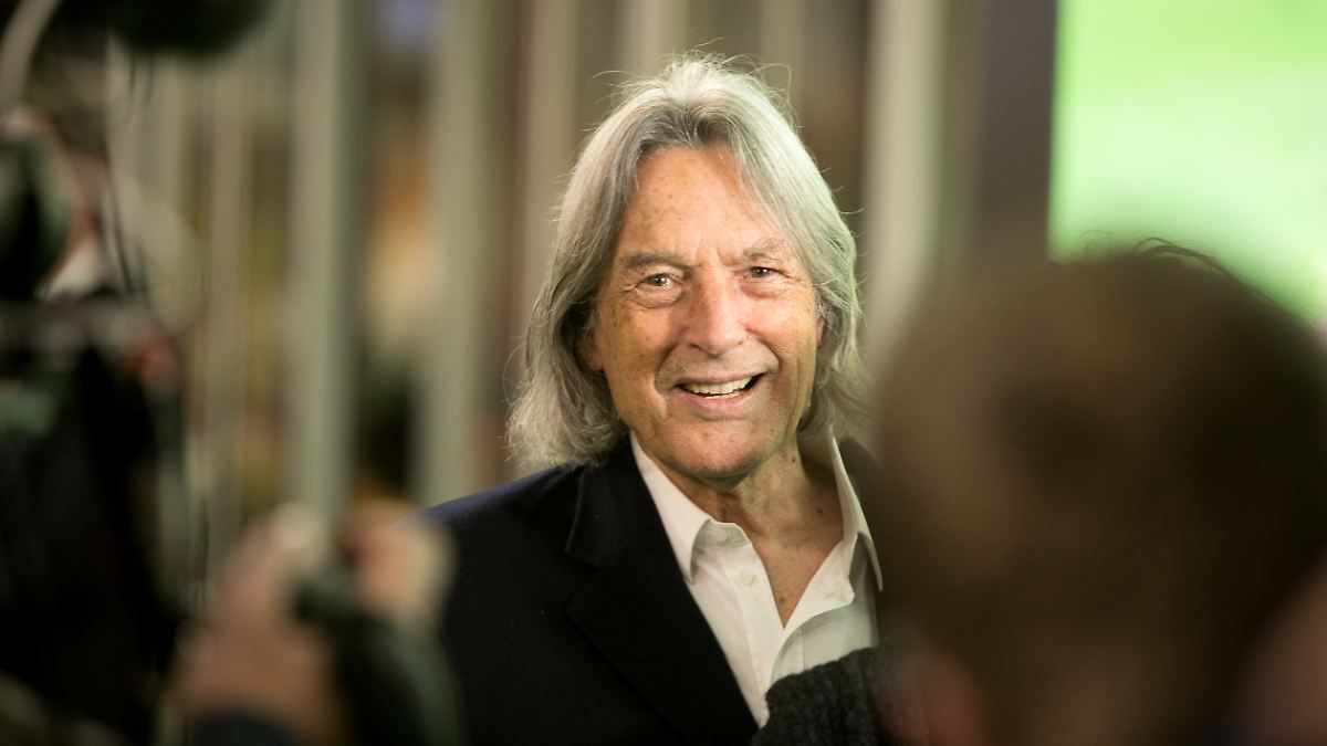 "Hoeneß war damals in Haft": Legendärer Müller-Wohlfahrt über Zoff mit Guardiola und sein Lebenswerk