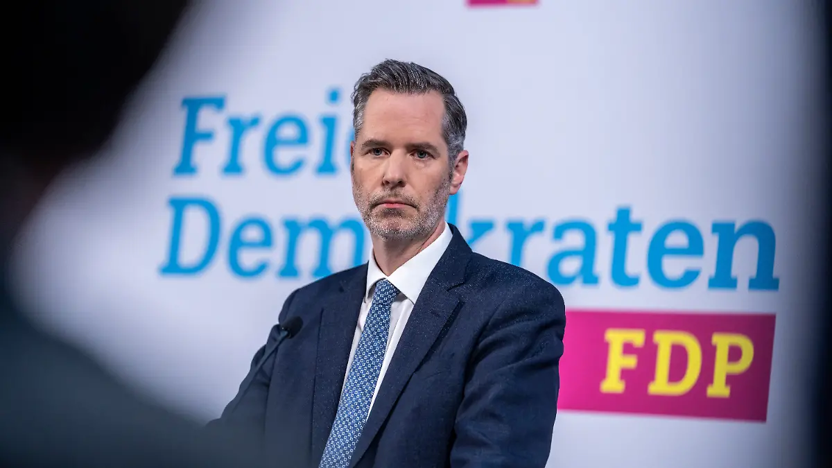 Spricht sich für Kubicki aus: Amtierender Parteichef Christian Dürr zieht Kandidatur für FDP-Vorsitz zurück