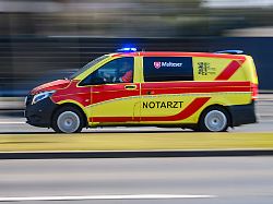 Sachsen: Radfahrer verletzt sich bei Sturz schwer