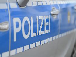 Hessen: Kneipenbesucher schlägt Türsteher mit Flasche ins Gesicht