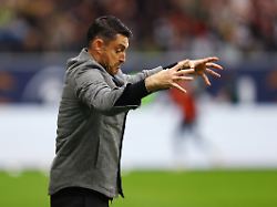 Mal wieder kuriose Aussagen: Riera hadert mit Amtsantritt bei der "schlechtesten Mannschaft in Europa"