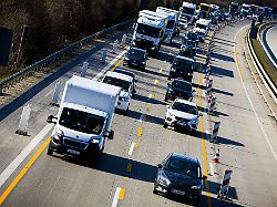 Niedersachsen & Bremen: ADAC rechnet zum Ferienende mit Staus auf den Autobahnen