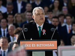 Partei liegt in Umfragen zurück: Viktor Orban hofft auf prominente Wahlkampfhilfe