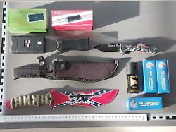 Bayern: 15-Jähriger mit Waffenarsenal an der Grenze gestoppt