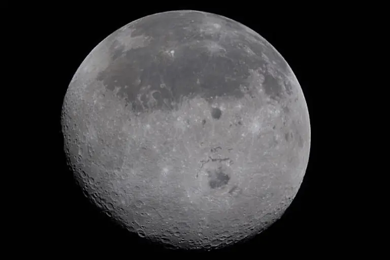 586018676