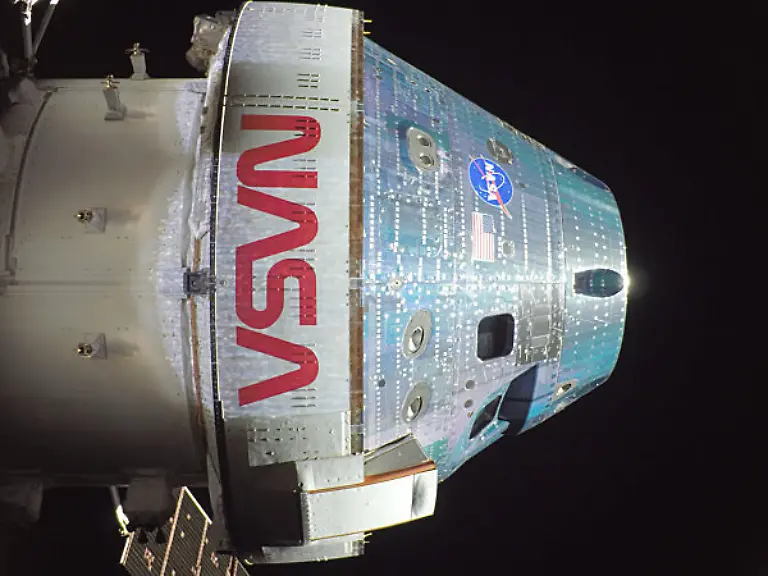 April-4-2026-Orion-Capsule-Outer-Space-The-Orion-spacecraft-snaps-a-selfie-using-an-external-camera-on-the-tip-of-the-Orion-spacecraft-solar-array-during-a-routine-external-inspection-as-the-Artemis-II-crew-continues-en-route-to-the-far-side-of-the-Moon-on-the-second-day-of-the-mission-April-3-2026-from-Space