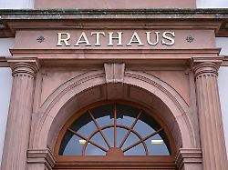 Rheinland-Pfalz & Saarland: Kommunen wollen mehr als "Tropfen auf den heißen Stein"