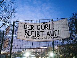 Berlin & Brandenburg: Osterhasen-Protest gegen Schließung von Görlitzer Park