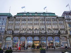 Hamburg & Schleswig-Holstein: Das Alsterhaus soll den Besitz wechseln