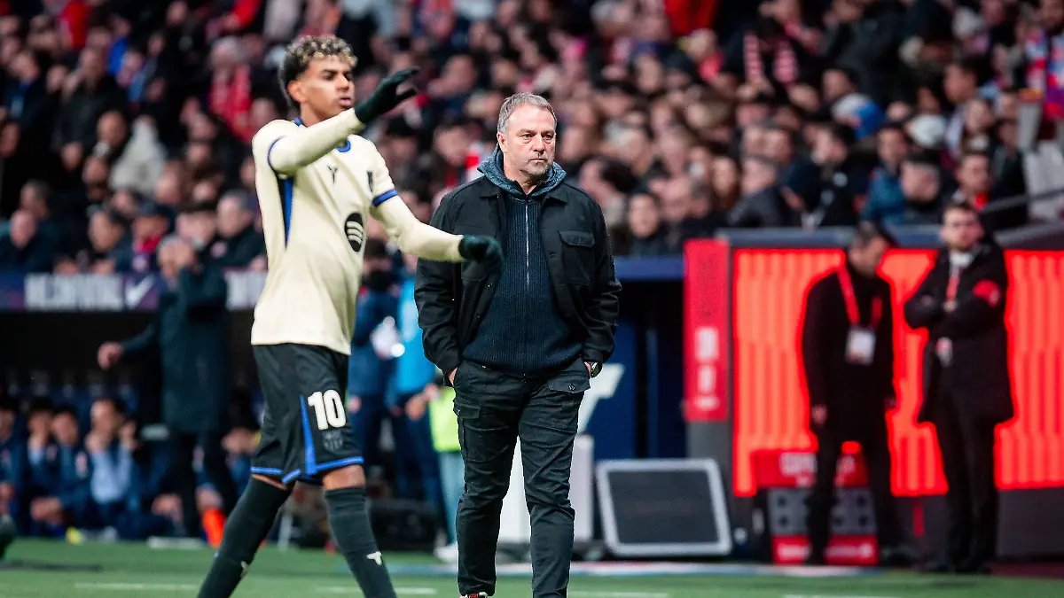 2026-02-12-Madryt-Pilka-nozna-Hiszpania-Puchar-Krola-sezon-2025-2026-Atletico-Madryt-FC-Barcelona-Barca-N-z-headcoach-trener-Hansi-Flick-Lamine-Yamal-Foto-Mateusz-Porzucek-PressFocus-2026-02-12-Madryt-Madrid-Football-Spain-Espana-Copa-Del-Rey-Semi-finals-2025-2026-season-Atletico-Madrid-FC-Barcelona-Atletico-Madryt-FC-Barcelona-headcoach-trener-Hansi-Flick-Lamine-Yamal-Credit-Mateusz-Porzucek-PressFocus-NEWSPIX-PL-newspix