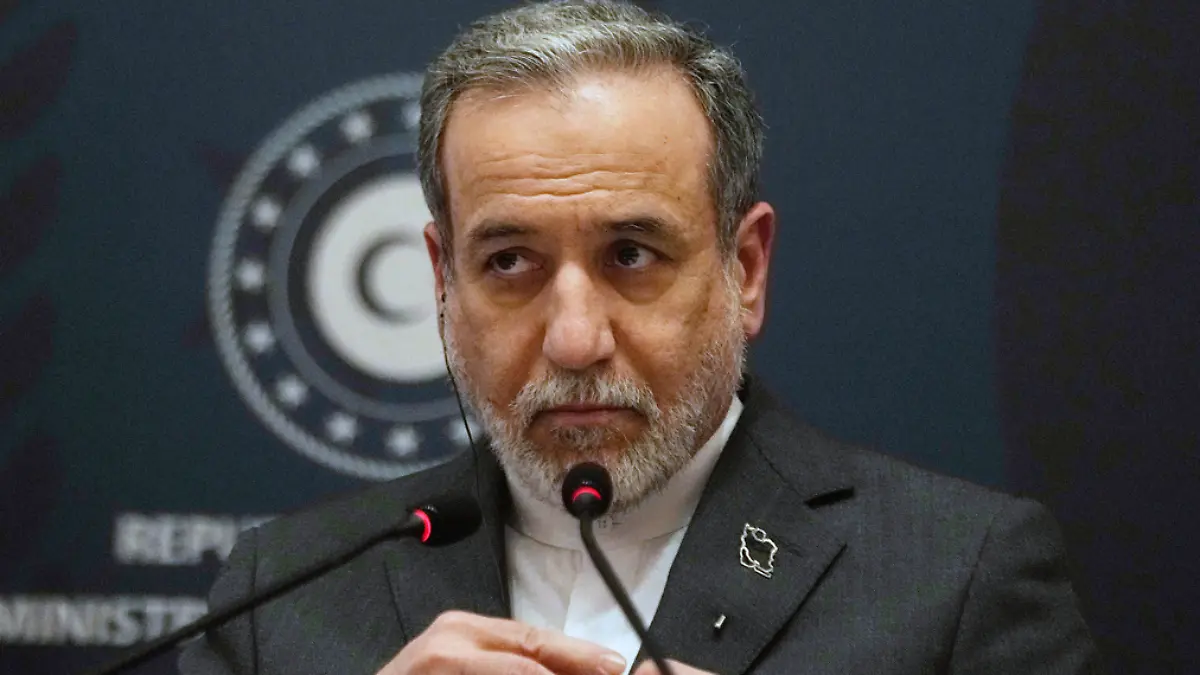 Teheran will Meerenge öffnen: USA und Iran einigen sich auf Waffenruhe für Friedensgespräche