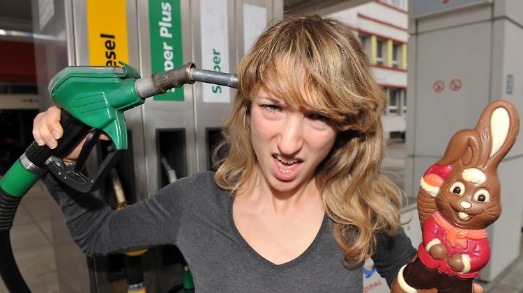 Aufregung kurz vor Ostern: Steigende Spritpreise sorgen für Unmut in der Bevölkerung (Foto nachgestellt).